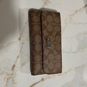 Coach Brown Signature Pattern Continental Wallet